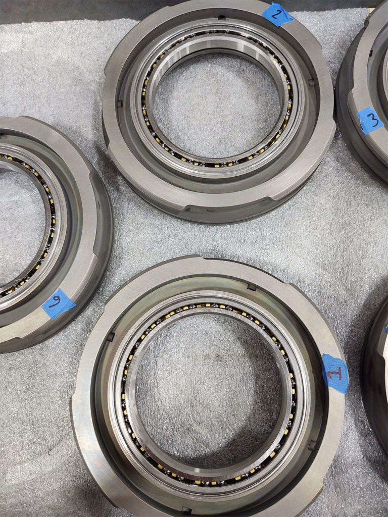 Spherical roller bearings - spherical roller bushings installation.